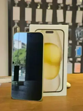 IPHONE 15 256GB GIALLO 100% BATTERIA
