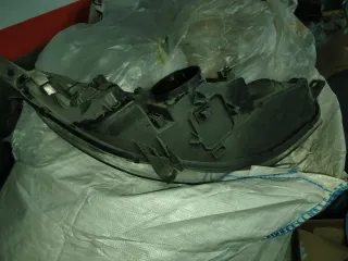 Faro Izquierdo Xenon Peugeot 407