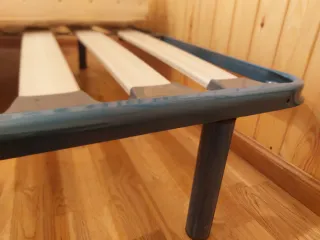 SOMIER+PATAS (REGALO COLCHÓN) 135x200 cm.