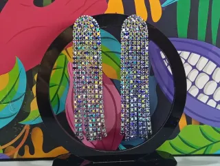 Pendientes largos fiesta brillantes