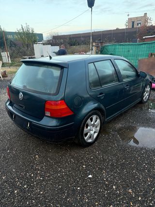 Volkswagen Golf 2002