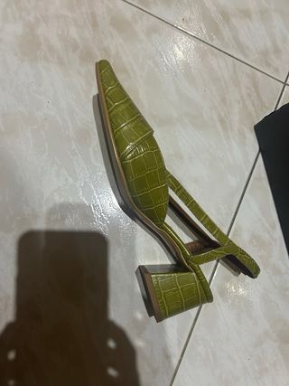 Zapato De Las Cuevas verde cocodrilo