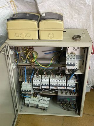 Cuadros Eléctricos General de Obra con Cable