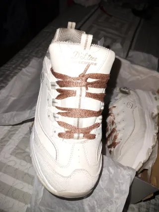 Skechers Beige y Dorado