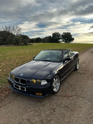 BMW Serie 3 1995 etiqueta B