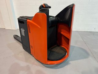 Transpaleta Linde T20-SP 2000 kg plataforma