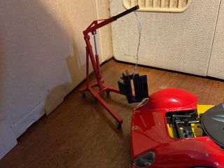 Diorama Ferrari 1/18 + oggetti officina