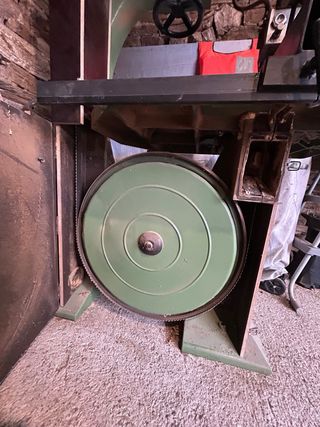 Sierra de cinta para carpintería