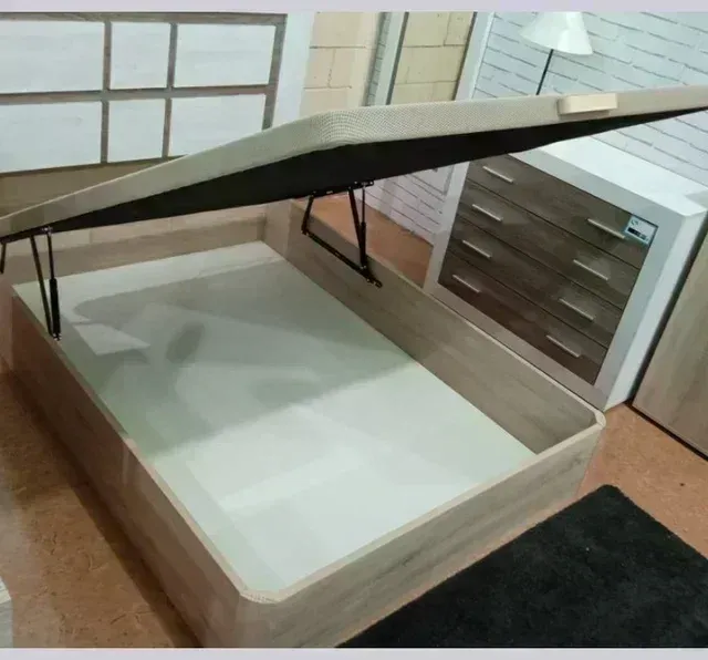 Cama Canapé Matrimonio 135cm