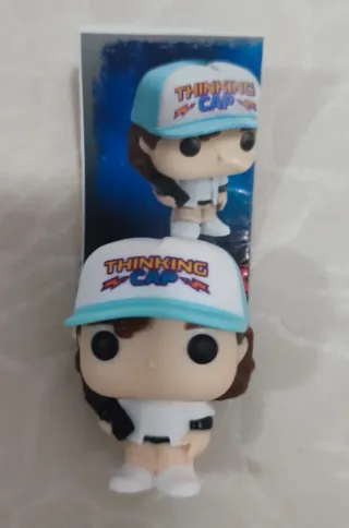 Confezione di figurine di Stranger Things Kinder
