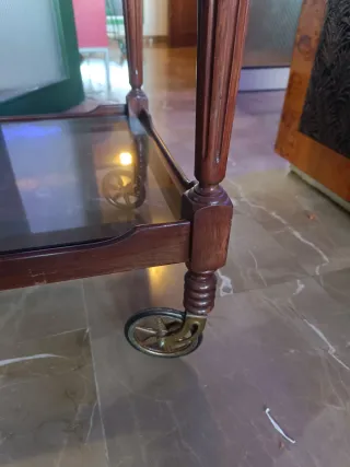 Mesa Auxiliar Antigua Madera Noble y Cristal