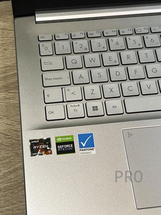 ASUS Vivobook Pro 14 OLED