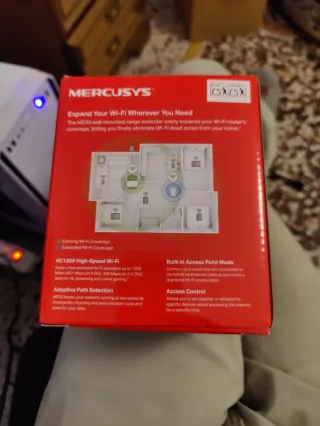 MERCUSYS ME30 AC1200 Wi-Fi Range Extender