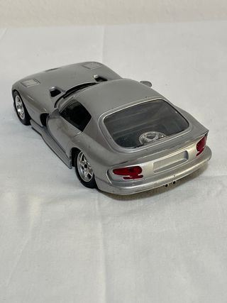 Modellino Dodge Viper GTS 1:24 Bburago