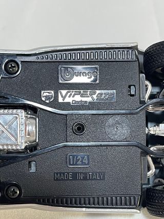 Modellino Dodge Viper GTS 1:24 Bburago