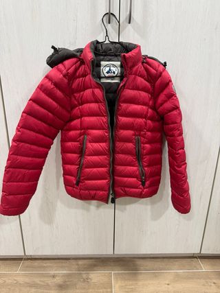 Abrigo Jott Rojo Niño Talla 10/12 Años