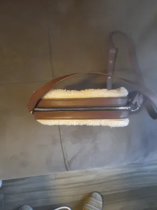 Bolso Parfois Beige y Marrón con Borreguito