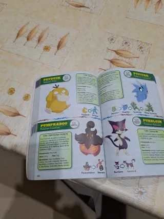 La guía esencial definitiva / Pokemon Deluxe Es...