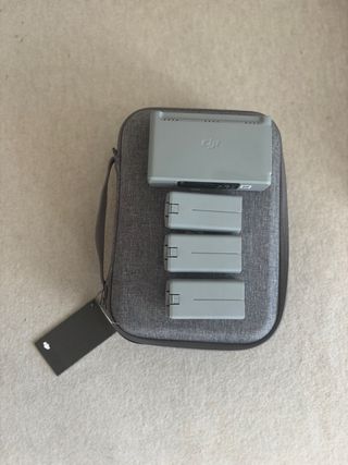 DJI Mini SE Drone con Cámara y Accesorios