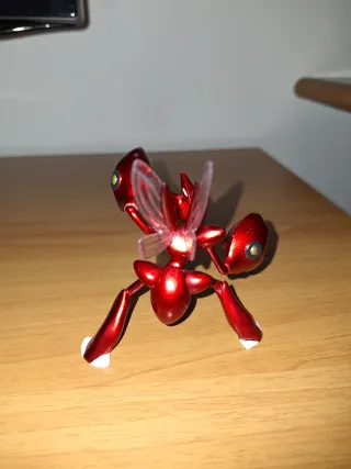 Action Figure Pokémon Scizor Rosso