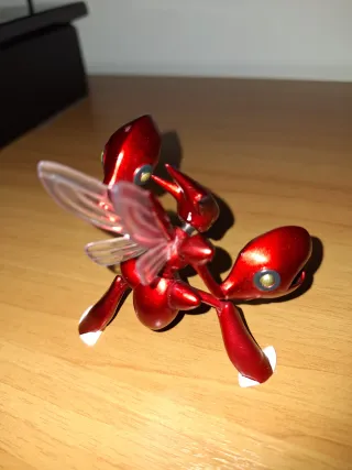 Action Figure Pokémon Scizor Rosso