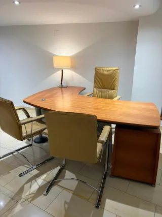 Mobiliario de despacho completo