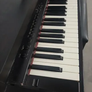 Piano Roland HP 1600 e