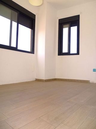 Piso en venta en La Plata en Sevilla