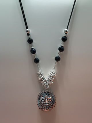 Collar largo vintage esmeralda lujo