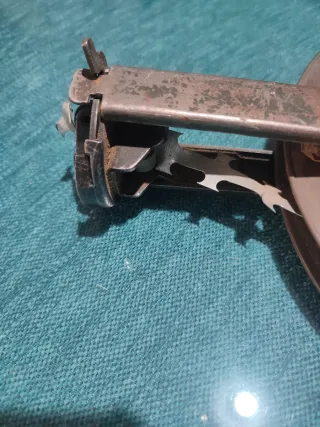 Tendido Alambrada Alemán. Militar