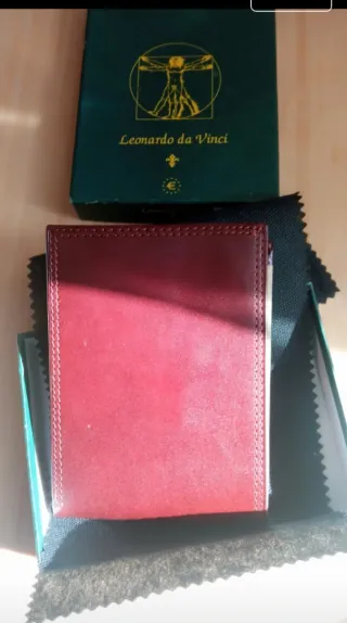 Portafoglio uomo Leonardo da Vinci in pelle rossa