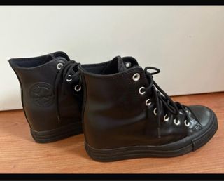 Stivali Converse in pelle con cuneo interno nero. Taglia 39