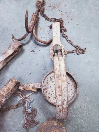 MATERIALE ANTICO, 4 PEZZI