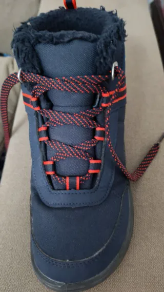 Mono de esquí talla8 Zapatos talla36 Gorro,guantes