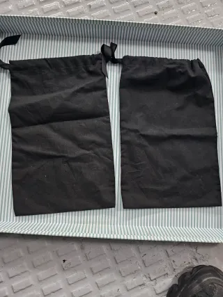 Bolsas para zapatos Chanel negras