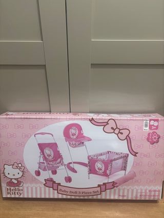Set 3 Piezas Hello Kitty: Coche, Trona y Cuna