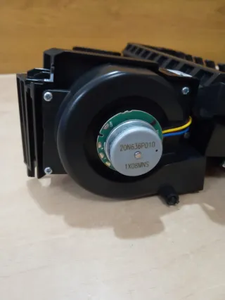 Carrello portaspazzolini Roomba