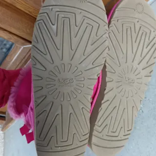 Botas UGG Bailey con Lazos fucsia