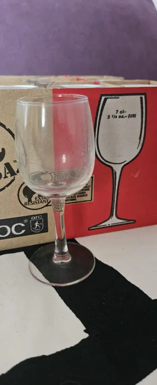 12 Calici da Vino Piccoli Inediti