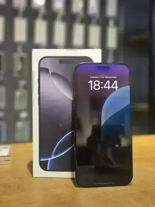 IPHONE 16 PRO MAX 256GB NERO 94% BATTERIA