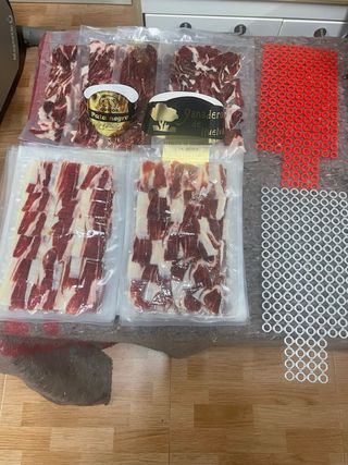 Molde para envasar jamón al vacío.