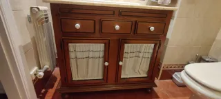 Mueble de baño, lavabo y grifo monomando Roca