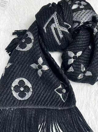 Bufanda  Negra y Plateada