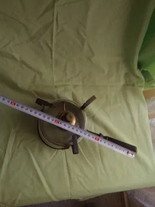 Lámpara de petróleo antigua