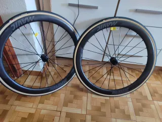 Ruedas Mavic Cosmic SLR 45 2026