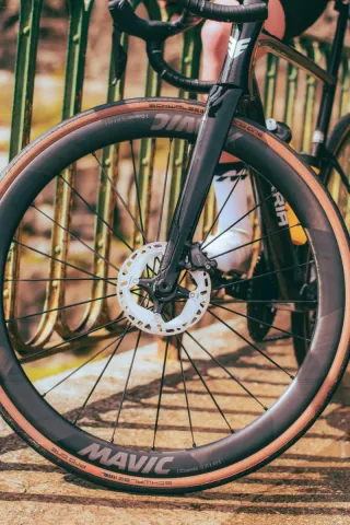 Ruedas Mavic Cosmic SLR 45 2026