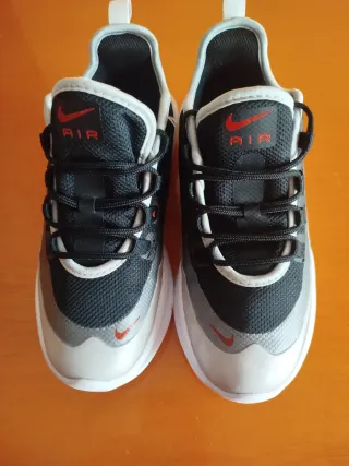 Zapatillas Nike Air Max Negras y Grises