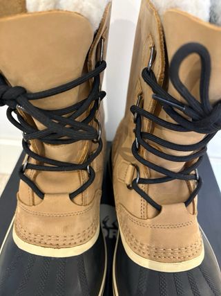 Sorel mujer color camel talla 40