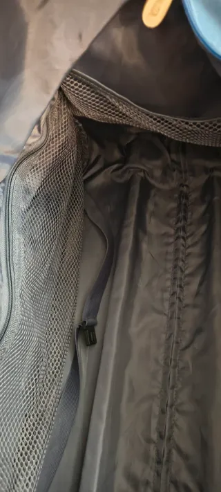 Borsone trolley Roncato blu e beige con tracolla