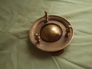 Mini brasero de metal con pala